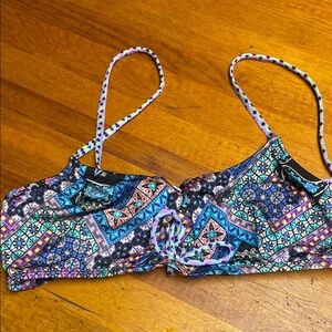 - Victoria's Secret Multicolor Bikini Top